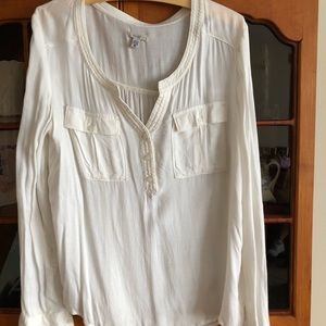 Loose chiffon white long sleeve top